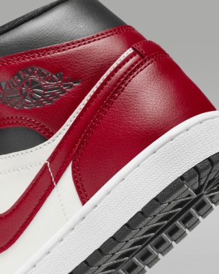 Air Jordan 1 Mid Women's Shoes