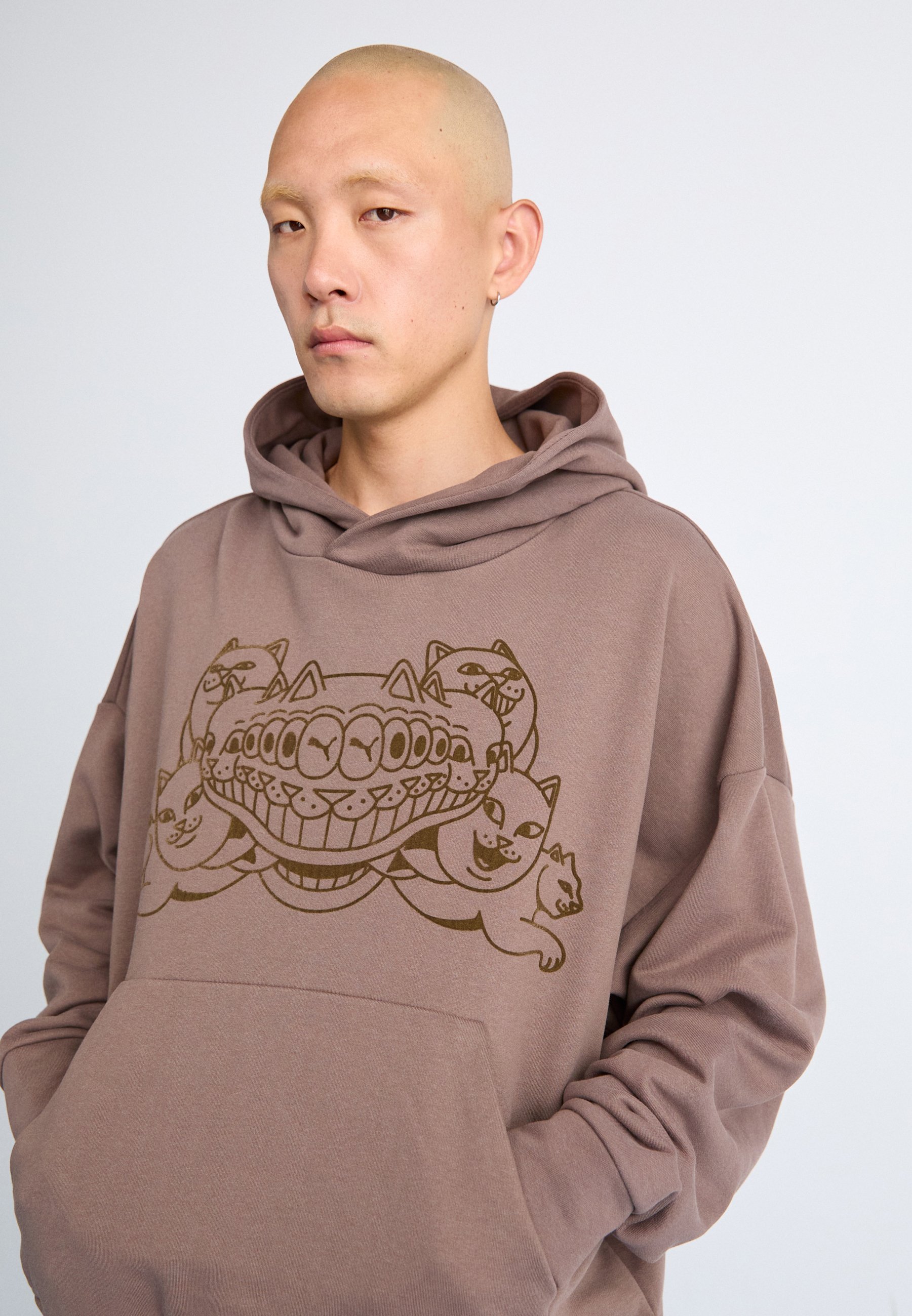 Sweat-shirts à capuche Puma