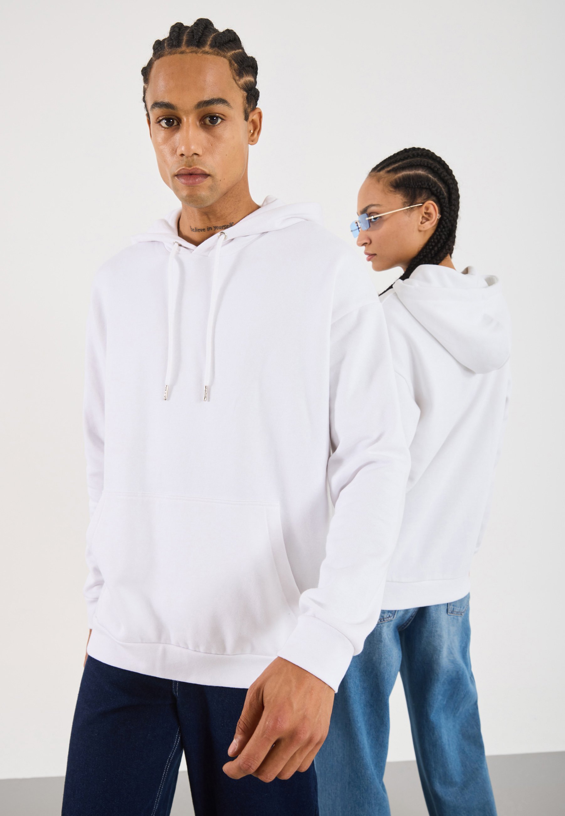 YOURTURN UNISEX - Hoodie - wit