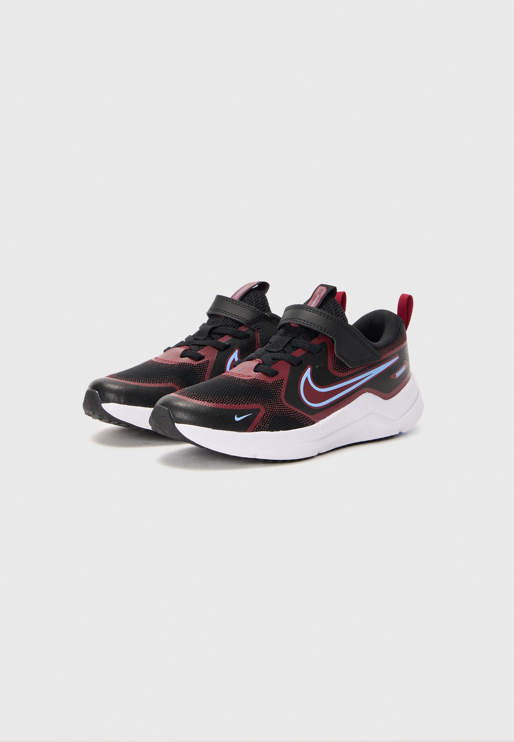 Nike Performance COSMIC RUNNER UNISEX - Hardloopschoenen voor op de weg - zwart/aluminiumkleurig/teamrood