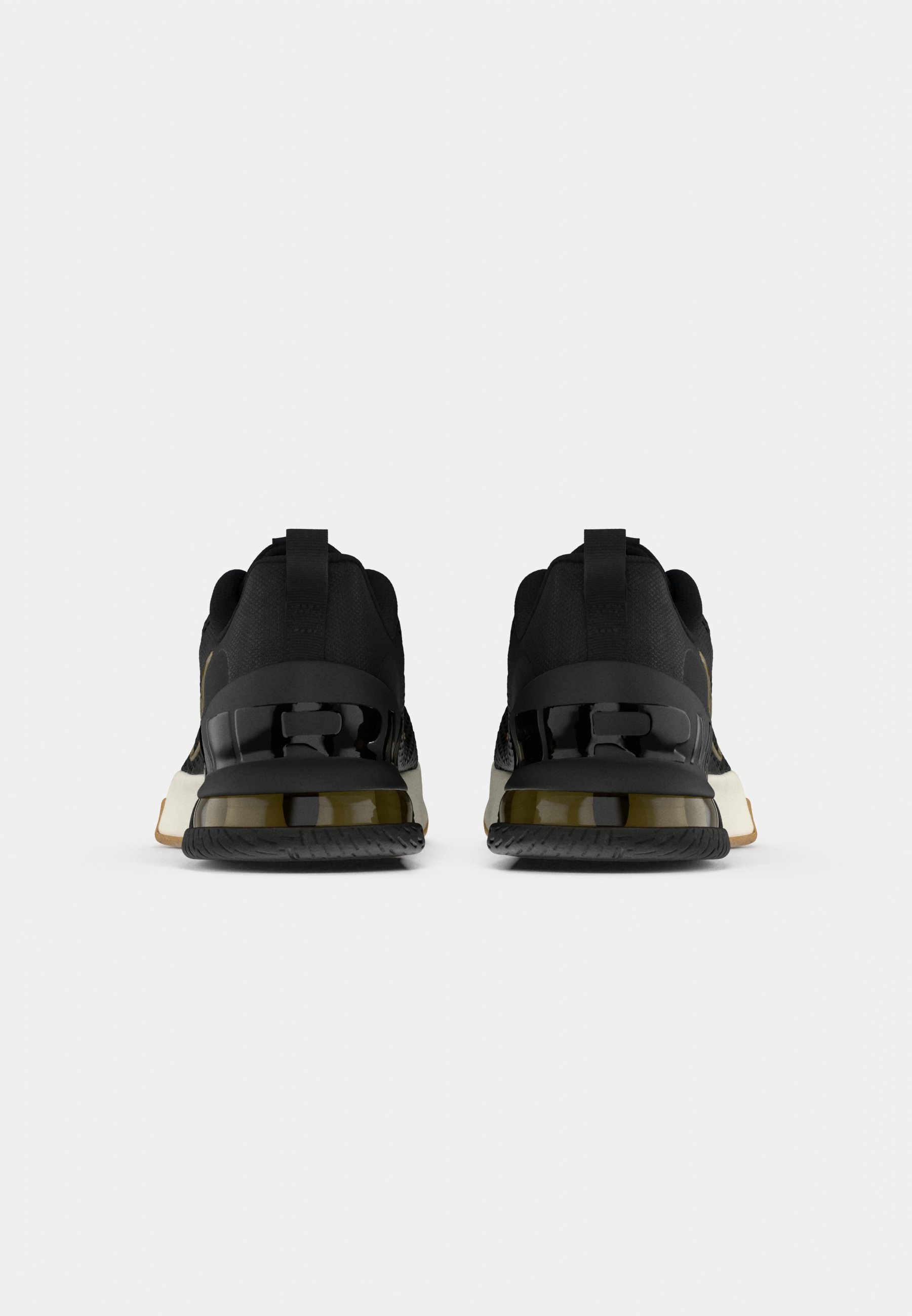 Nike Performance AIR MAX ALPHA 6 - Treningssko - black/parachute beige/sail/light brown
