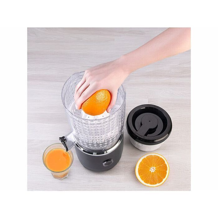 Rechargeable cordless electric citrus juicer