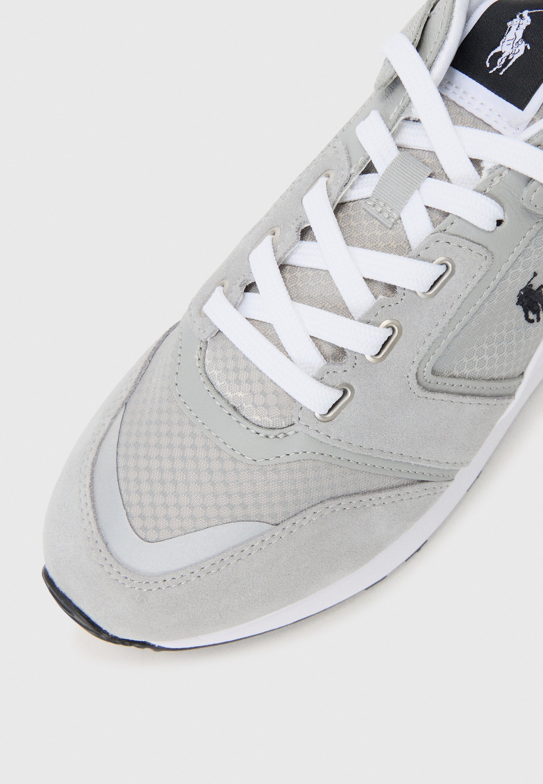 Baskets Polo Ralph Lauren TRAIN 89 V2 à empiècements en daim - Gris/Blanc