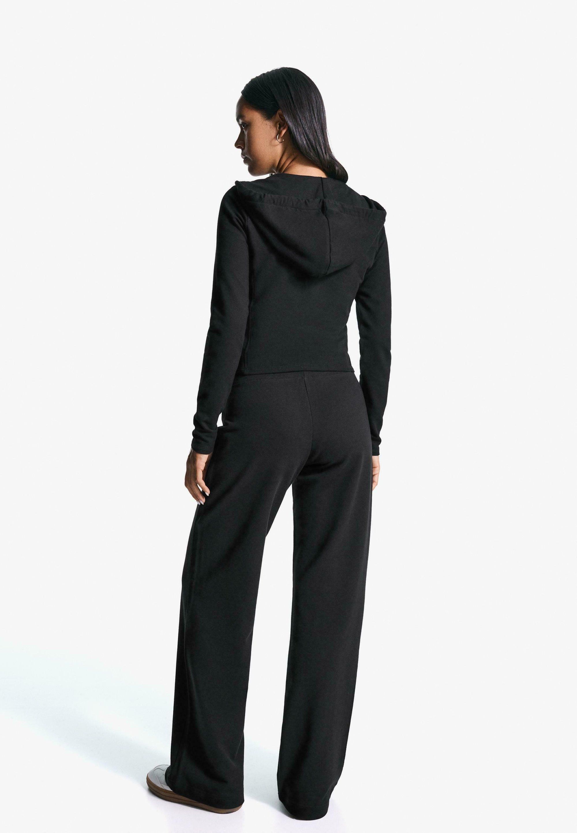 Bershka trainingsbroek - zwart