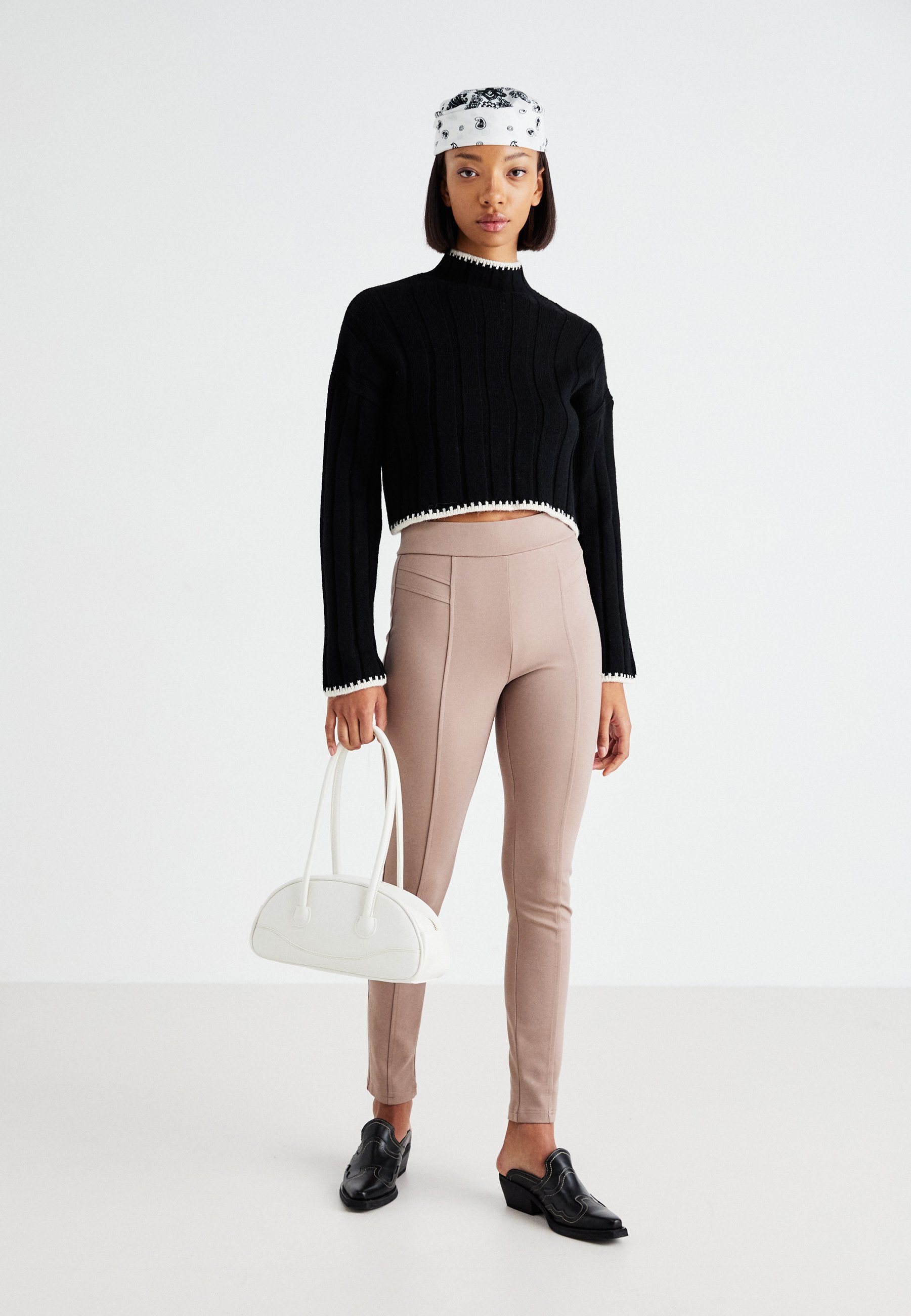 ONLY ONLCHICK STITCH HIGHNECK - Sweter - czarny/pumeks