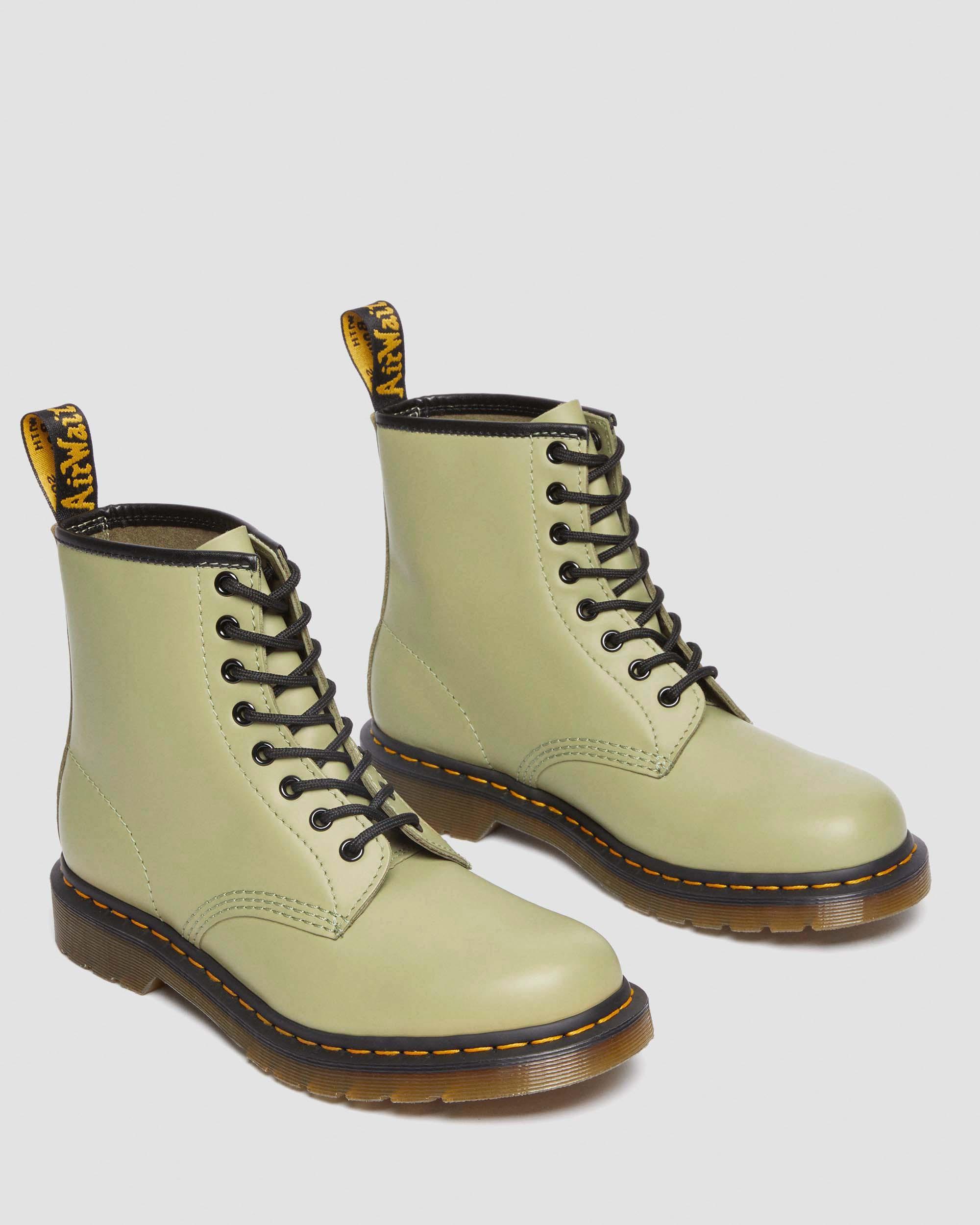 1460 Smooth Leather Lace Up Boots