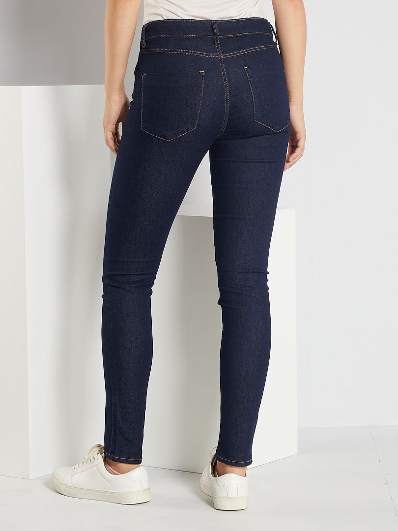 Calça jeans skinny elástica - feia
