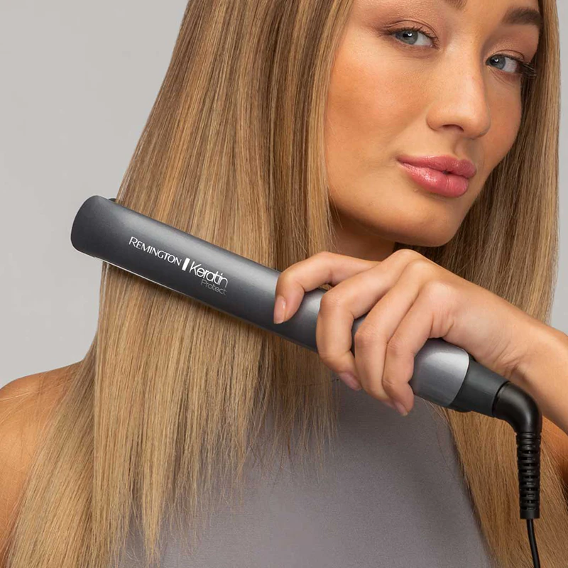 Žehlička na vlasy Remington Keratin Protect S8598