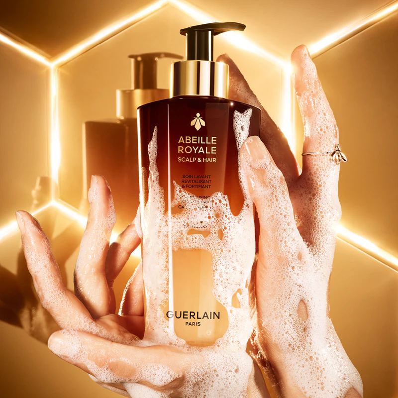 GUERLAIN Abeille Royale Revitalizujúci a posilňujúci ošetrujúci šampón
