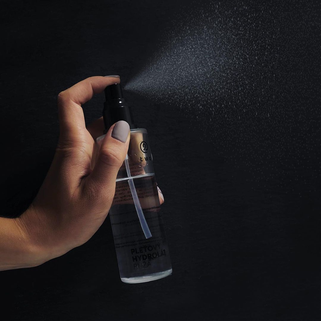 Due cosmetici