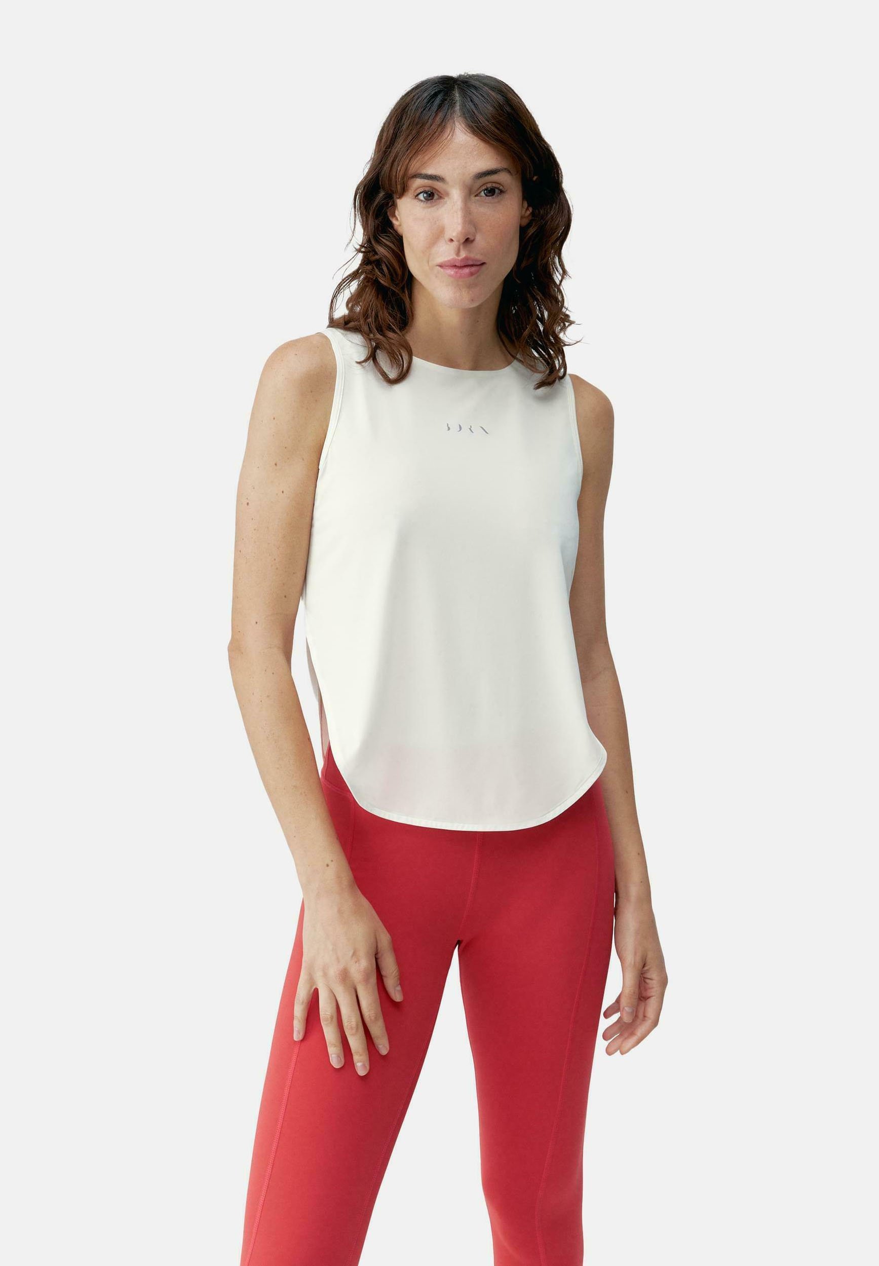 Born Living Yoga Top - beige