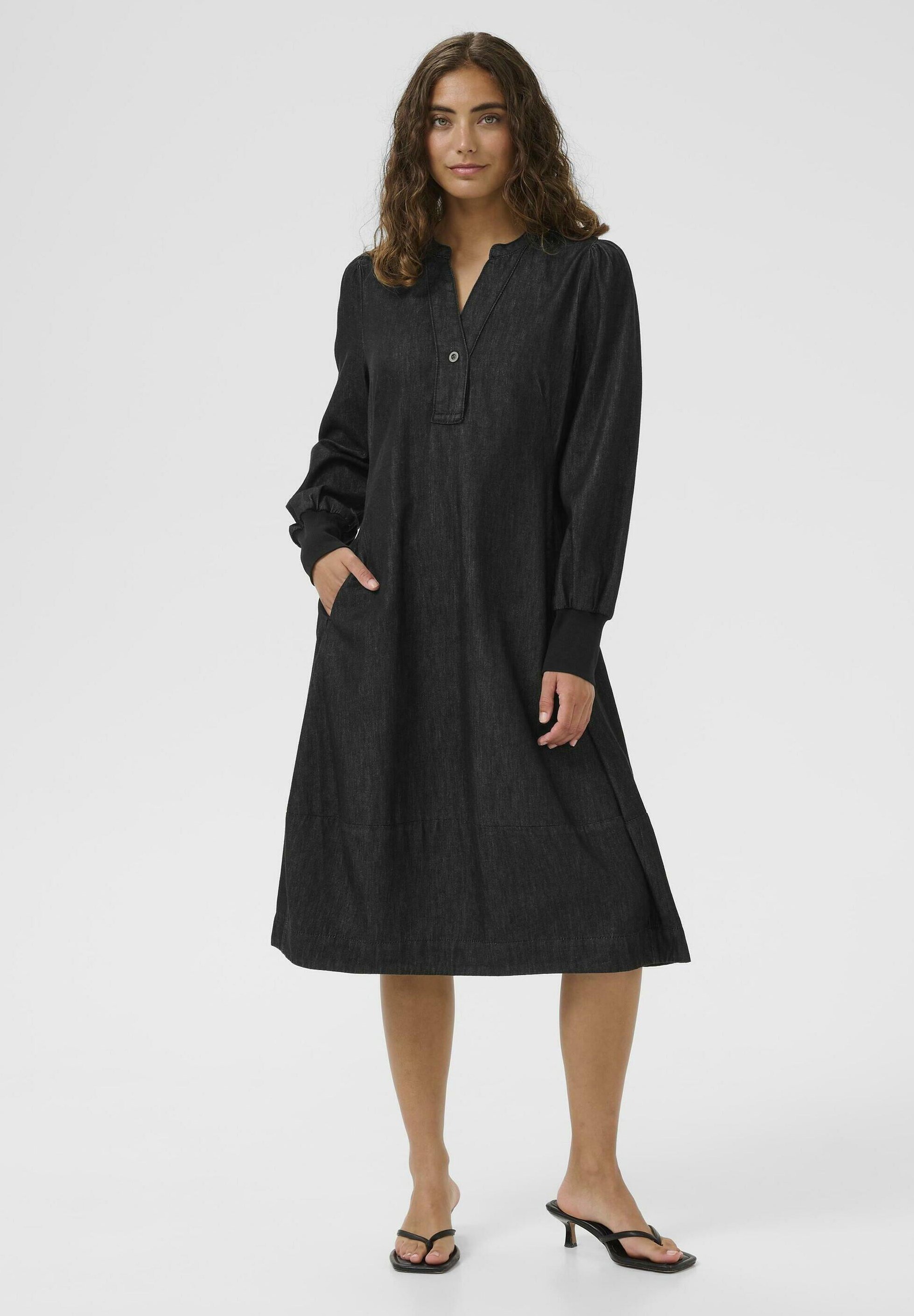 Cultura ALLURA ARPA - Abito in denim - lavaggio nero