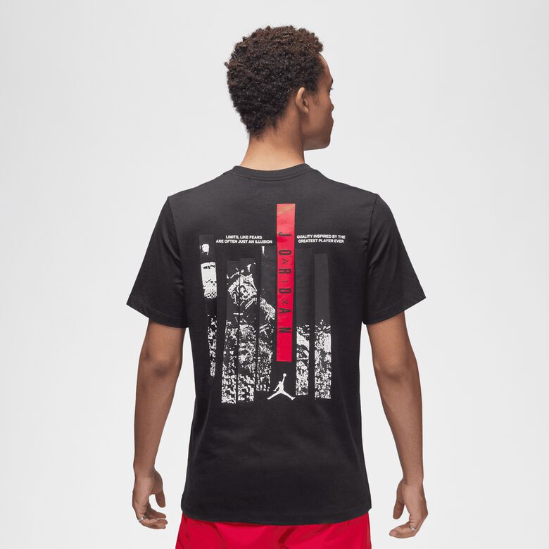 Camiseta de manga curta com estampa da marca