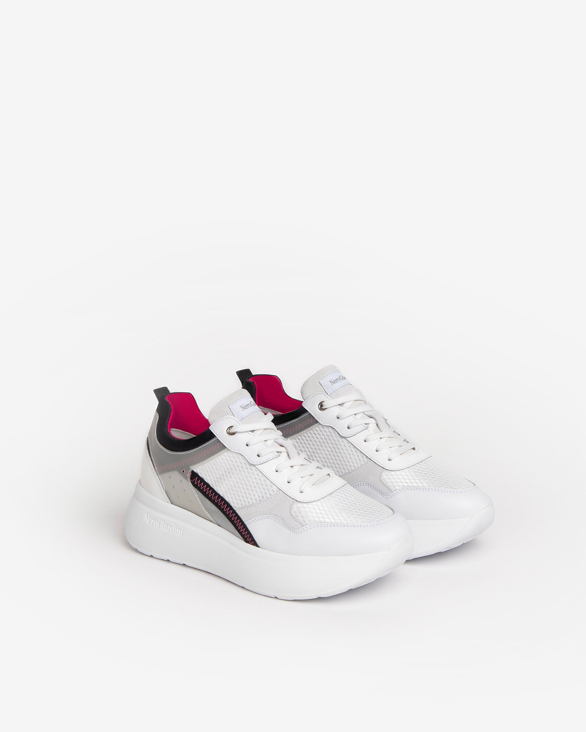  Baskets pour femmes en daim, cuir et toile