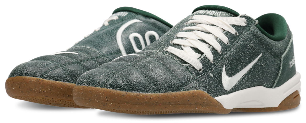 Nike Total 90