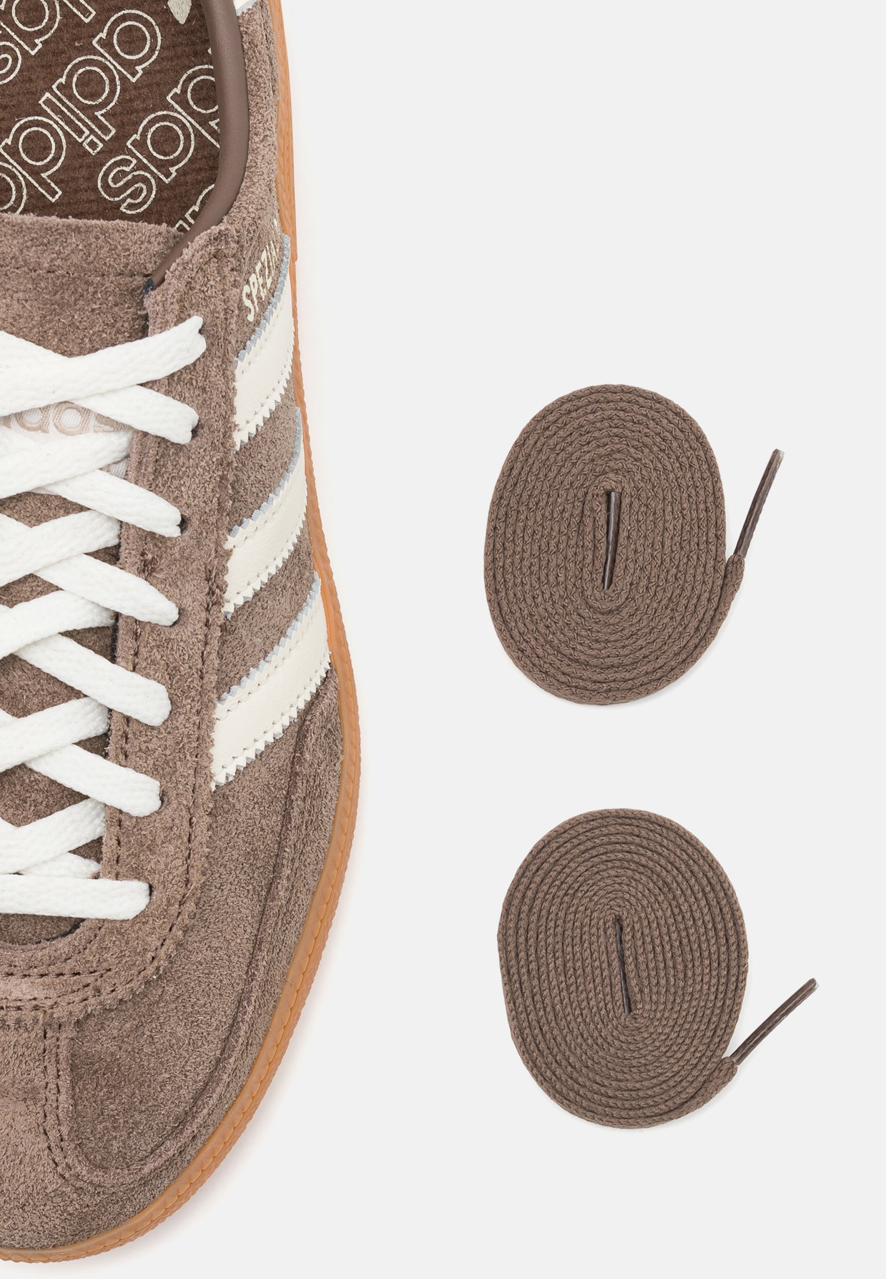 Tênis adidas Originals de cano baixo