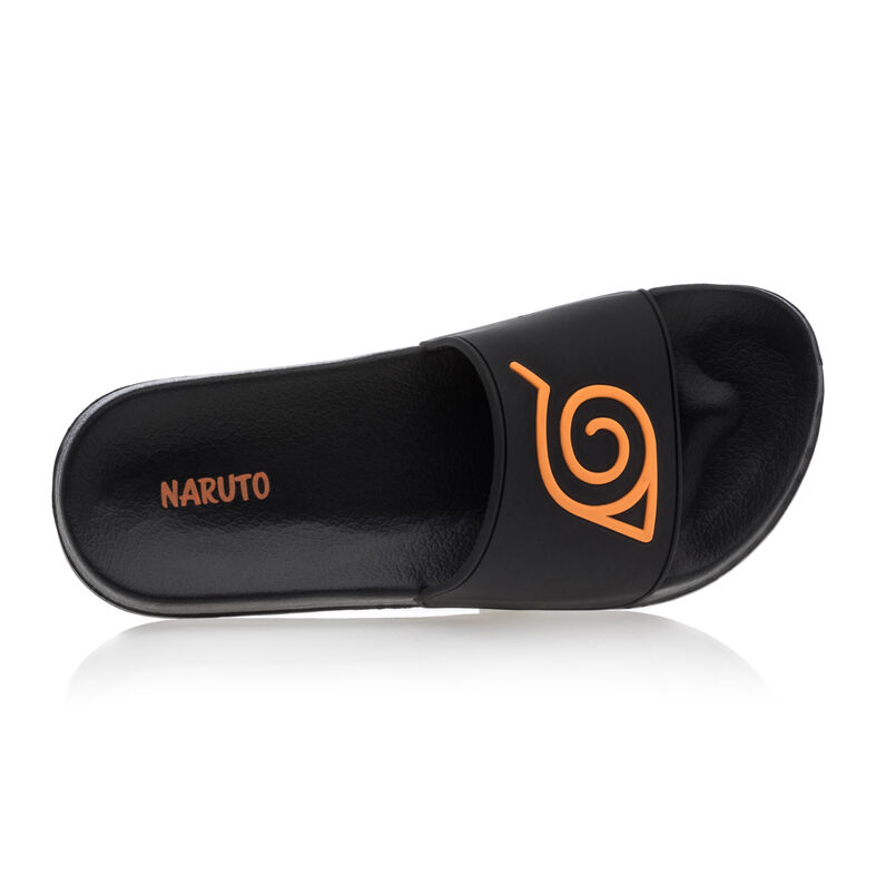 Mustat poikien varvassandaalit / stringit