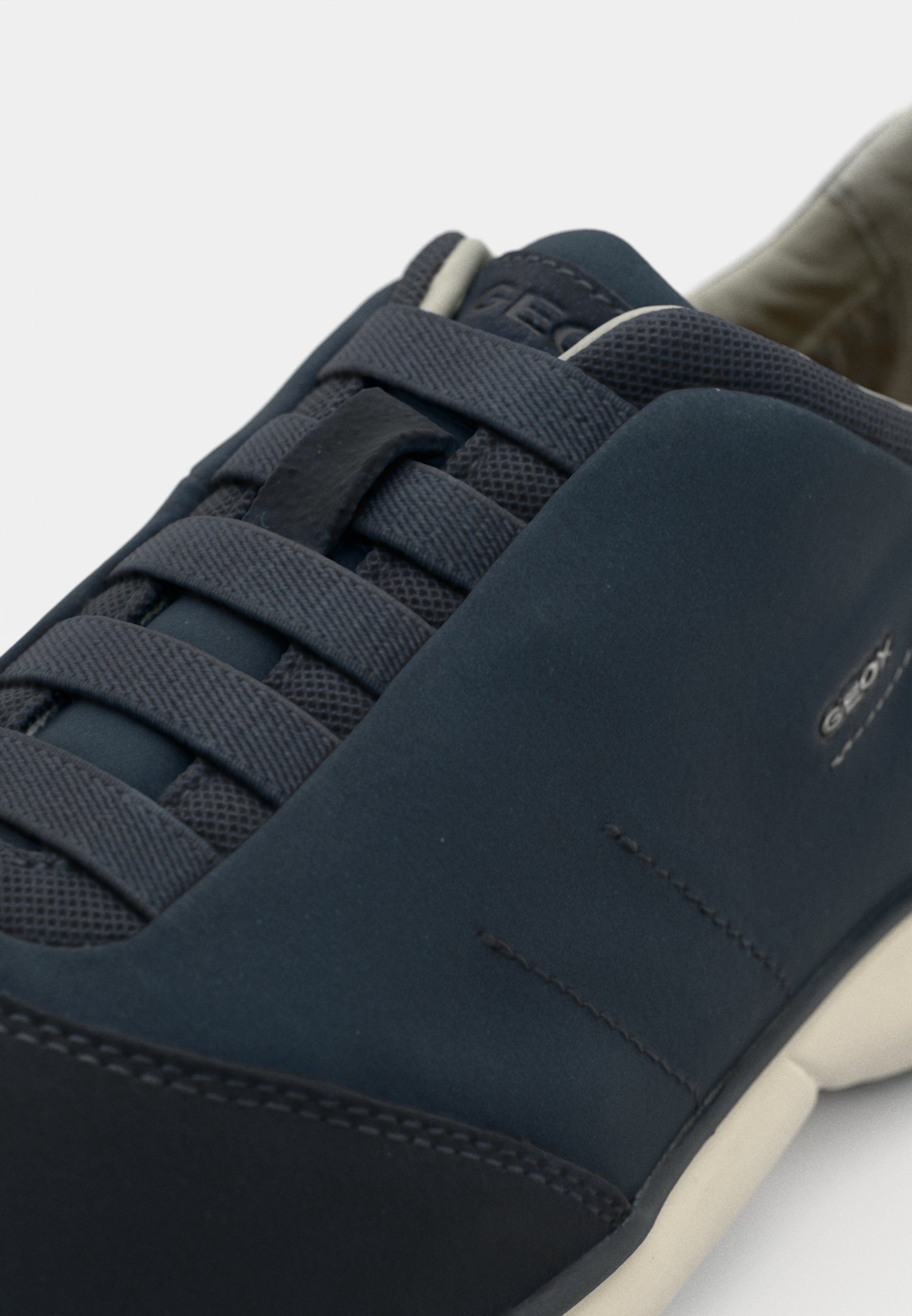 Tênis Geox - azul marinho
