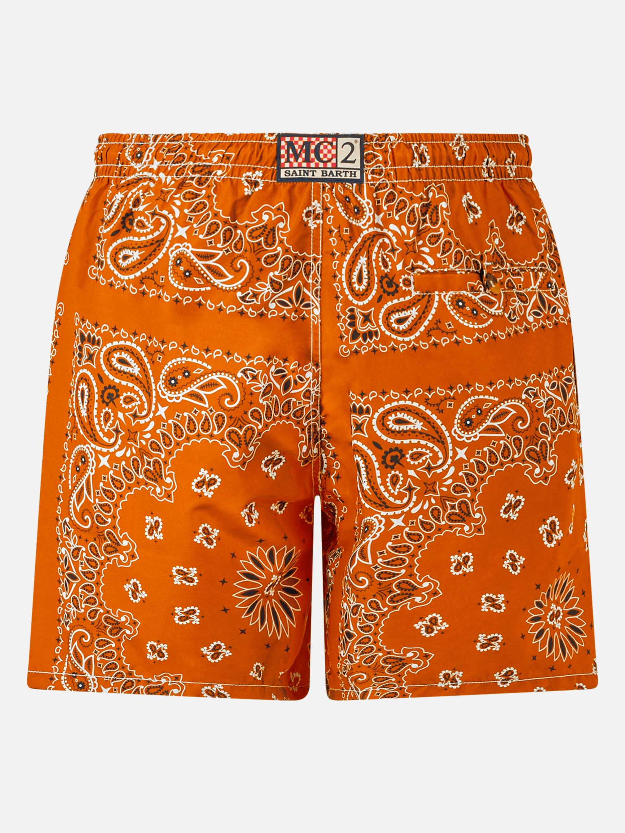 Herren-Badeanzug mit orangefarbenem Bandana-Print