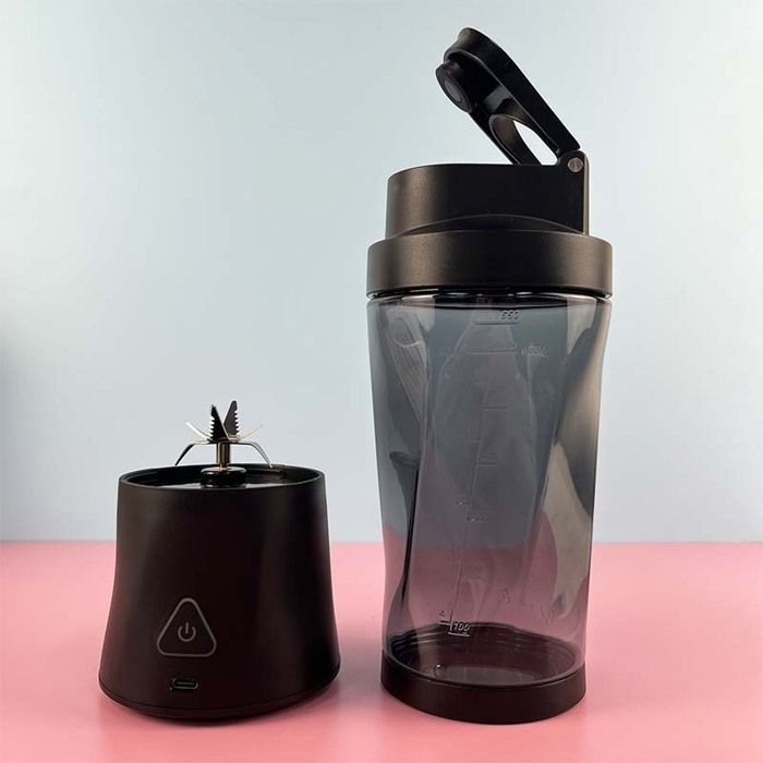 700ml High-Speed USB Rechargeable Portable Electric Blender for Fruit Juices, Shakes and Smoothies - Juice Extractor