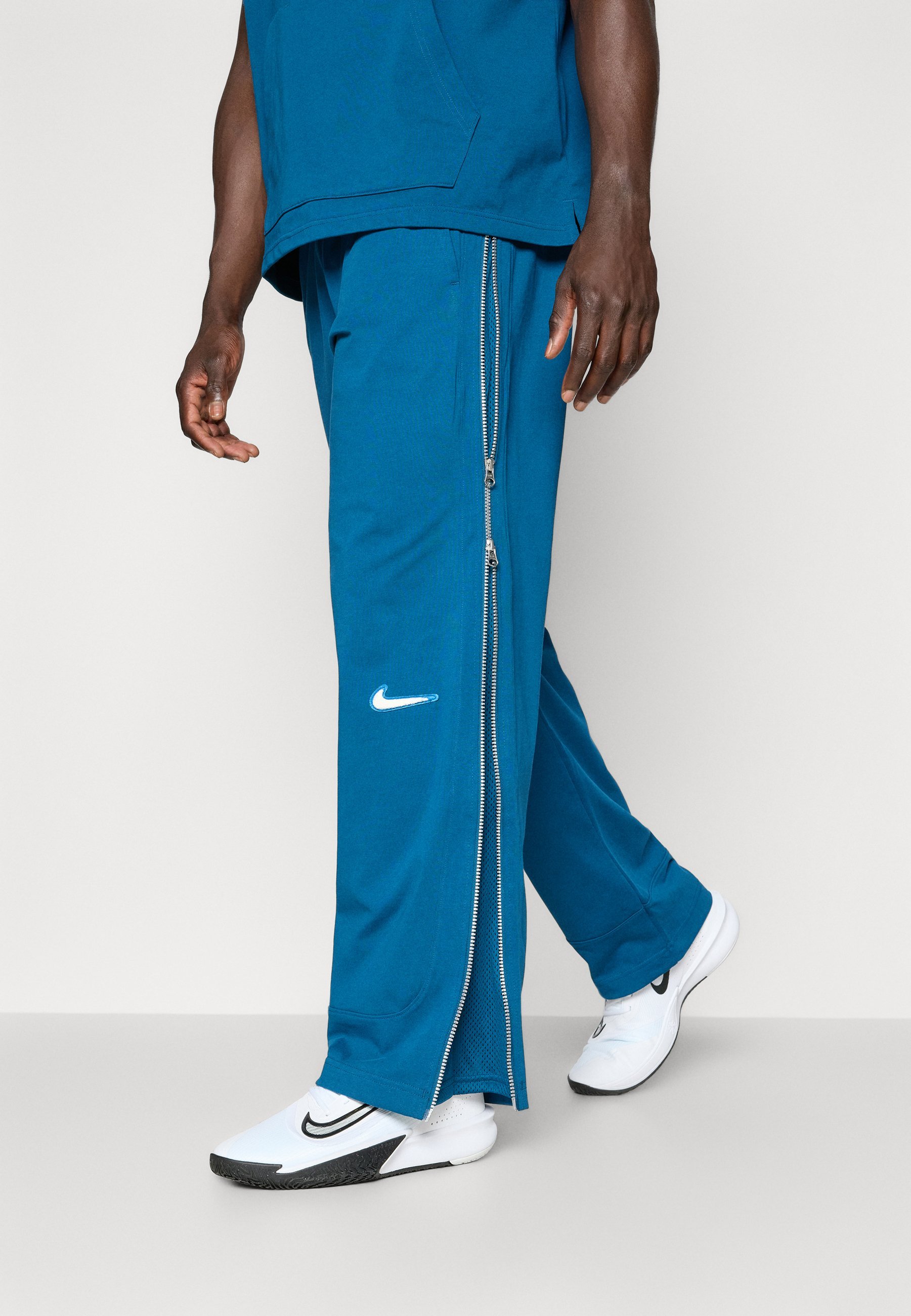 Nike Performance PANT NAOS - Trainingsbroek - Blue Force/Pale Ivory