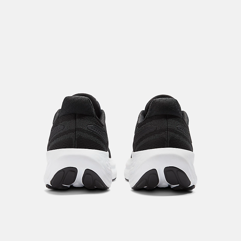 Kids Fresh Foam X 1080 v13 - preto e branco