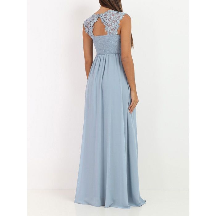 Robe longue à dentelle sur le haut avec dos froncé et élastiqué.Coupe fluide et évasée avec doublure satinée. pour femme - Robes - L