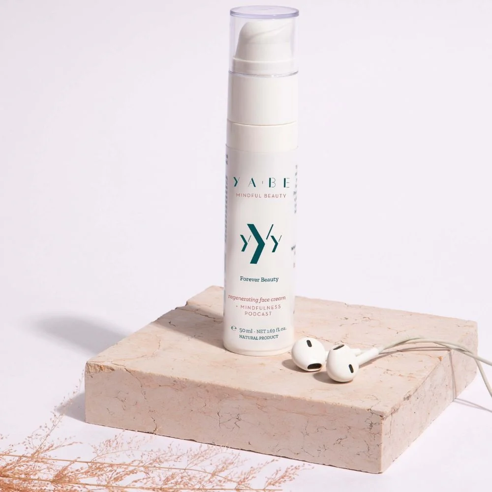Viso YYY - Forever Beauty Regenerating Face Cream - Tratt.viso 24 ore idratante, Trattamento Rigenerante