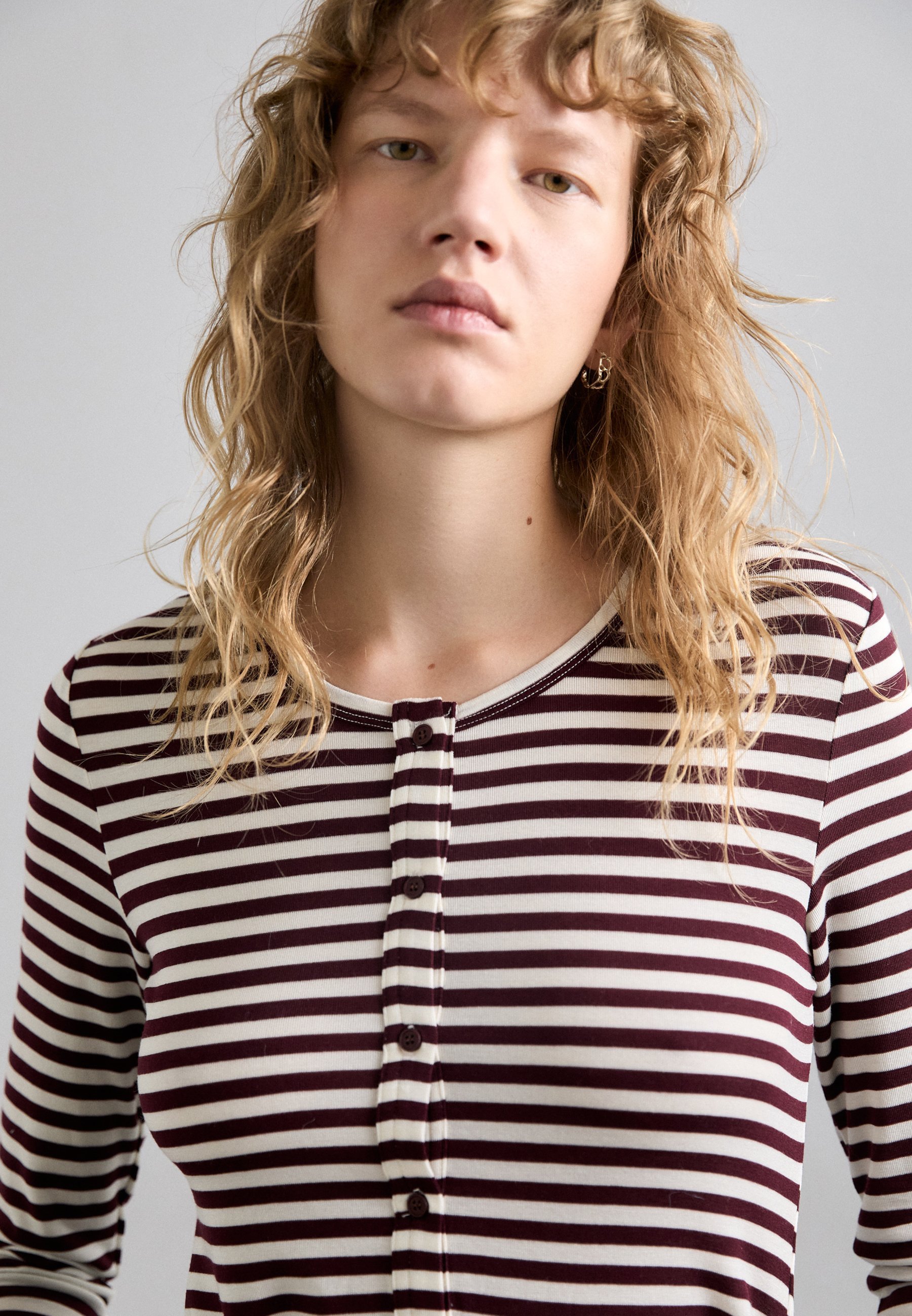 MUNTHE LEVOMA - Maglia a maniche lunghe - bordeaux