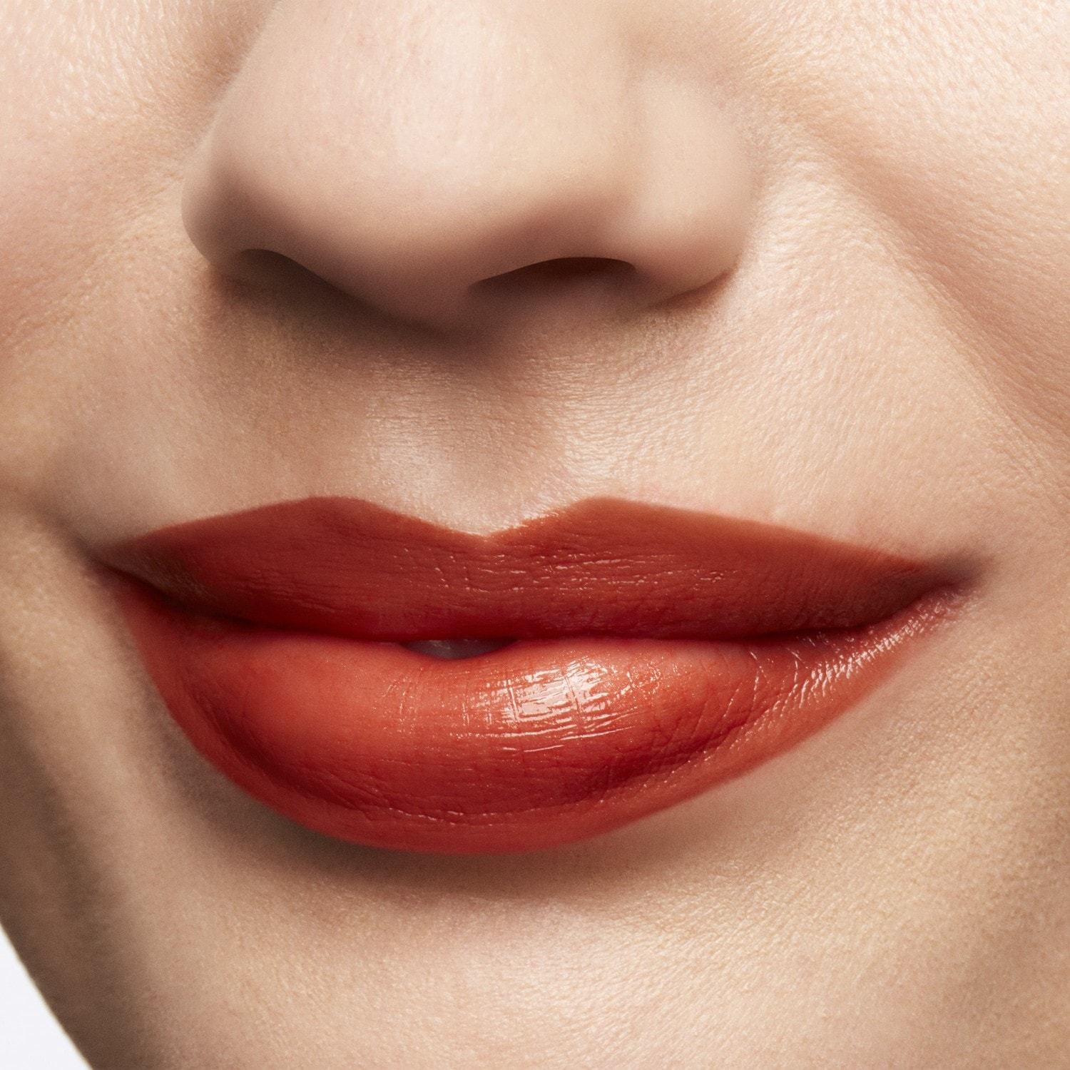 MAC Lusterglass lūpu krāsa - 3 g