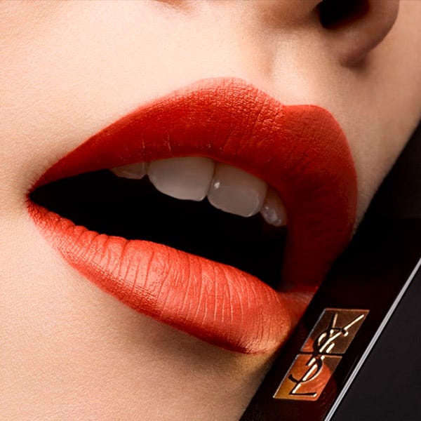 Rouge Pur Couture The Slim Velvet Radical