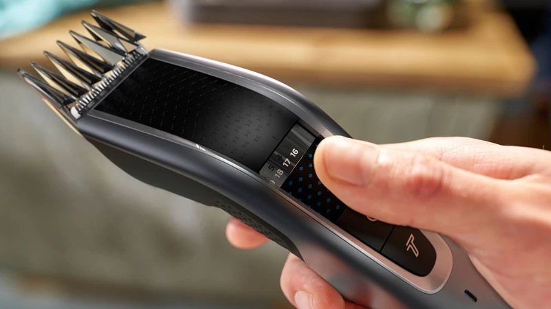 Máquina de cortar cabelo Philips Série 5000 HC5630/15 para cabelo e barba