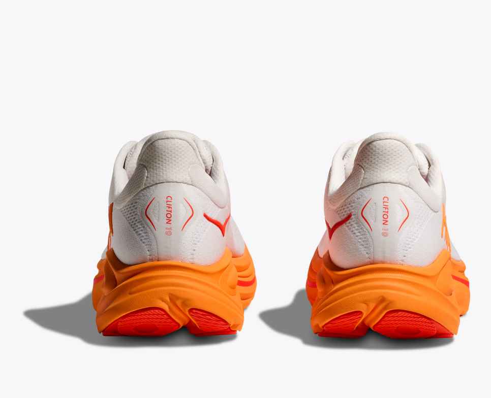 HOKA Clifton 10 Frost / Sinaasappelschil