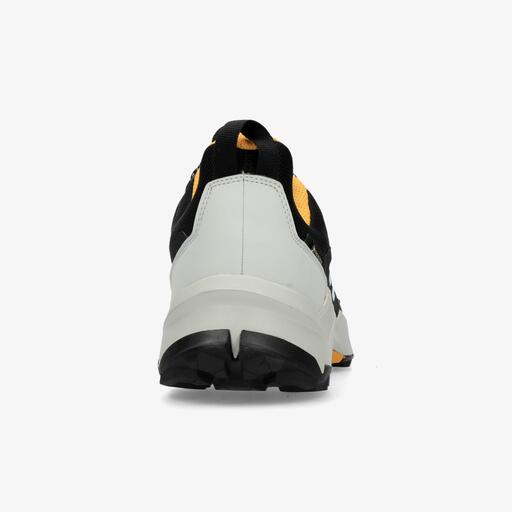 adidas Terrex AX4 GTX