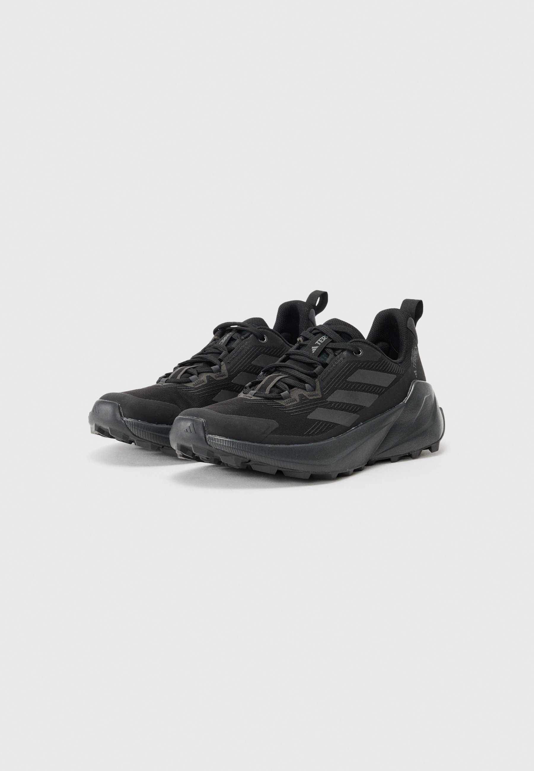 Adidas Terrex TRAILMAKER 2 – Wanderschuhe – Core Black/Grey Four/Collegiate Goldfarben