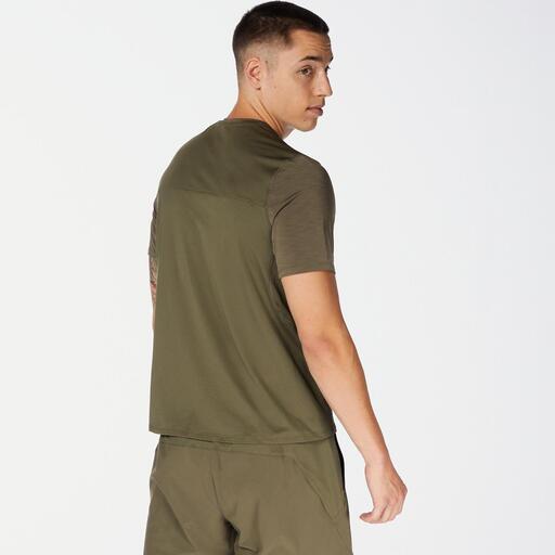  Reebok marškinėliai