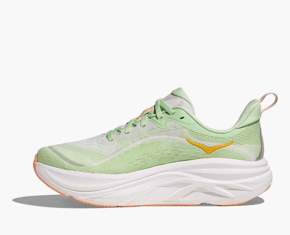 HOKA Skyflow Luna Moth / Weiß