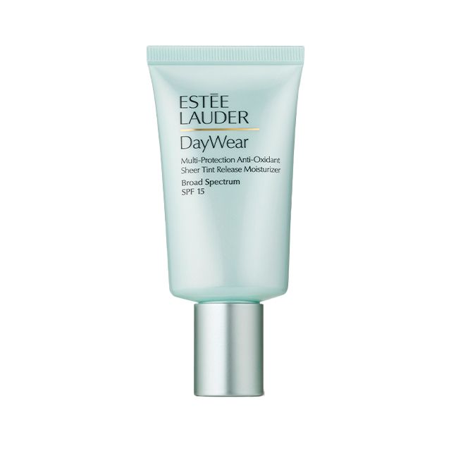 DayWear tonējošais dienas krēms SPF15 Luksusa BB krēms un CC krēms