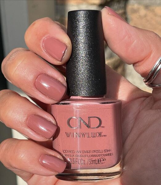 CND Vinylux