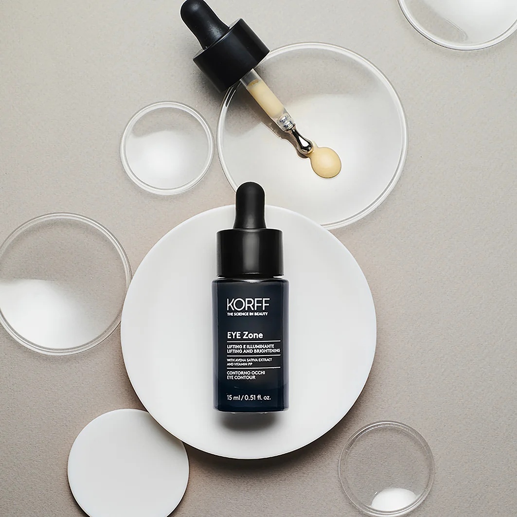 KORFF Korff Eyezone Soin contour des yeux liftant et illuminateur 15 ml Pour un regard frais et éclatant