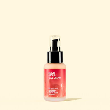 „Freshly Cosmetics Bloom Orchid“ veido kremas. Senėjimą stabdantis kremas sausai ir jautriai odai 50 ml 50 ml