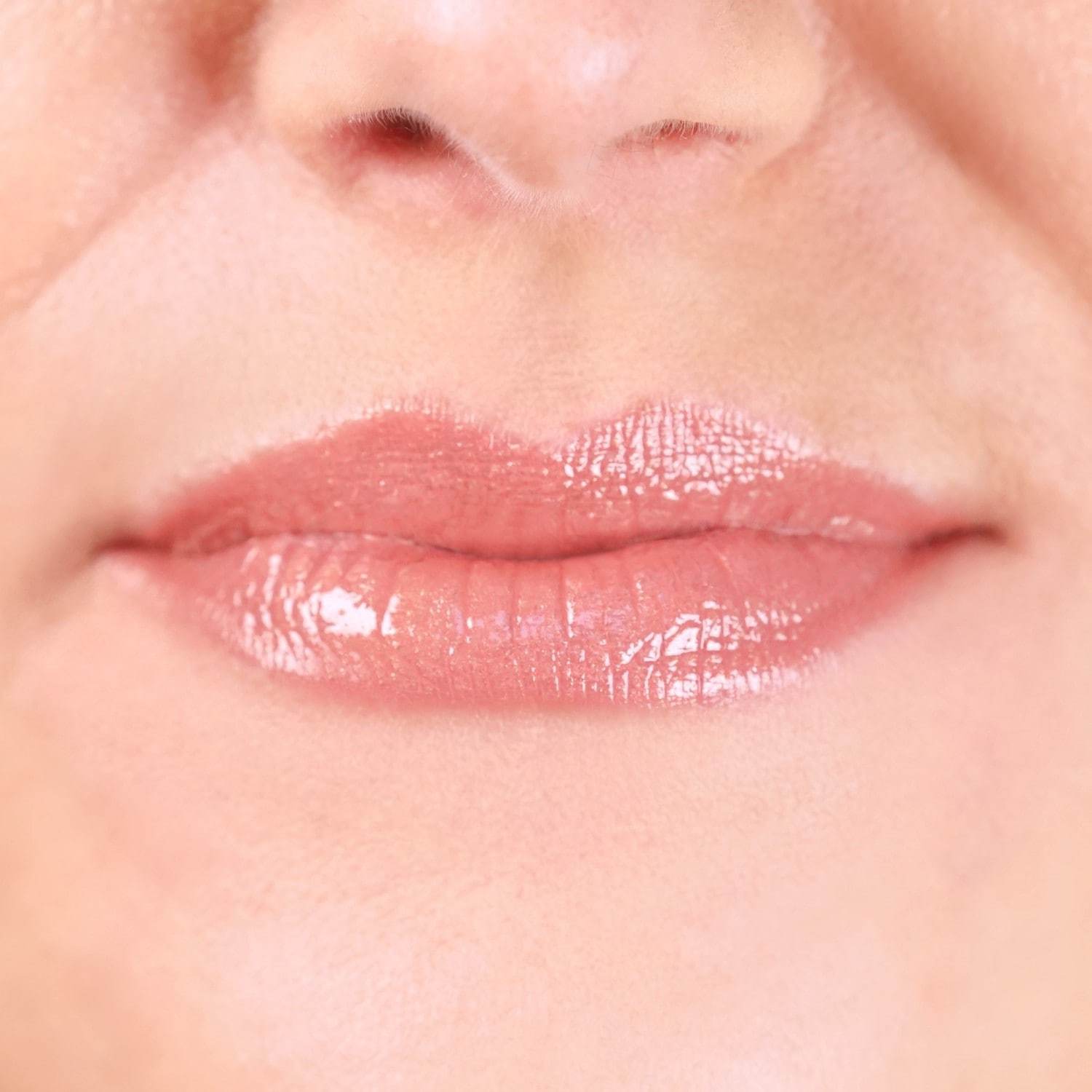 ZAO Sjajilo za usne br. 016 – Sjajilo Sun Kiss – 3,8 ml