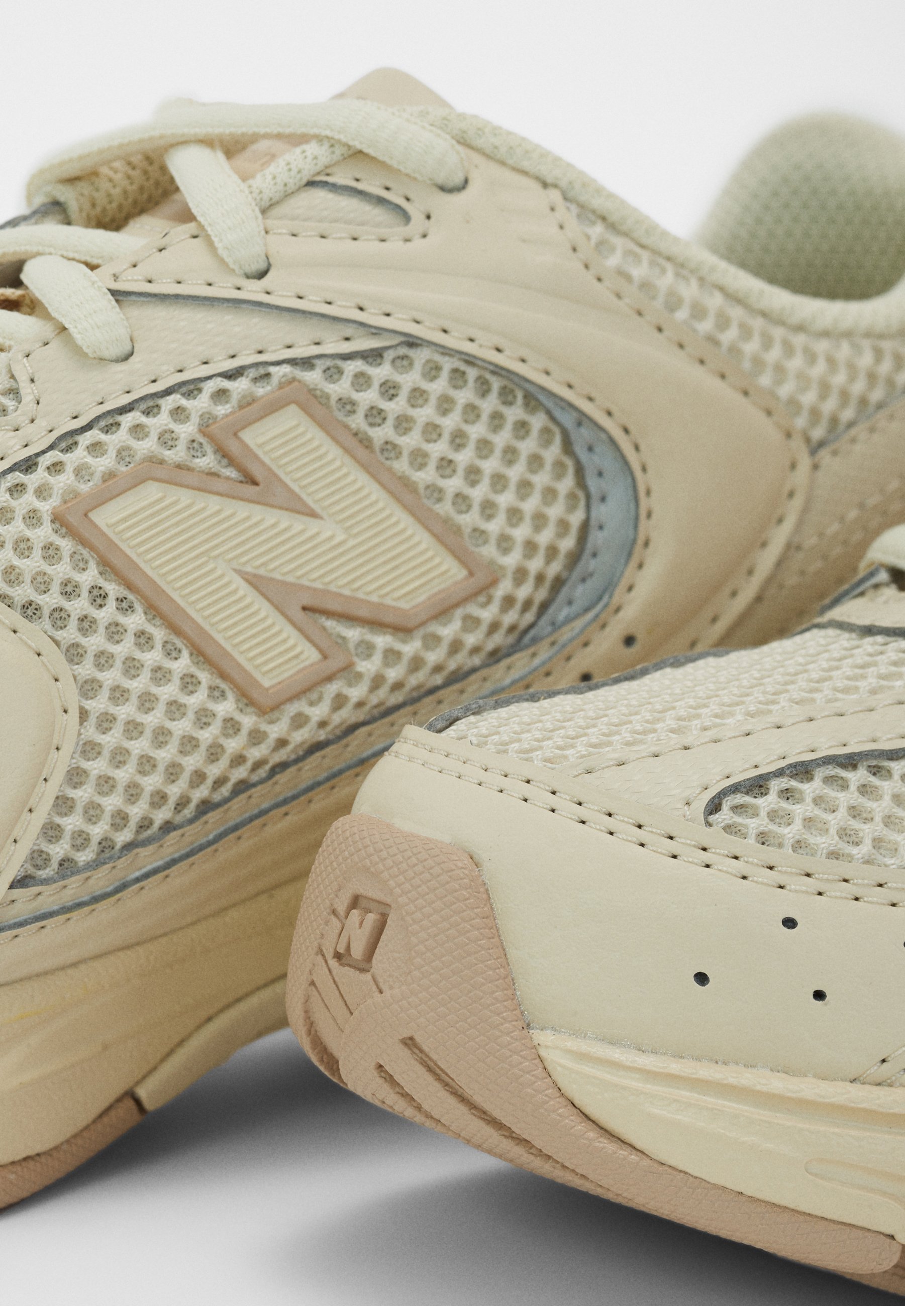 New Balance lage sneakers