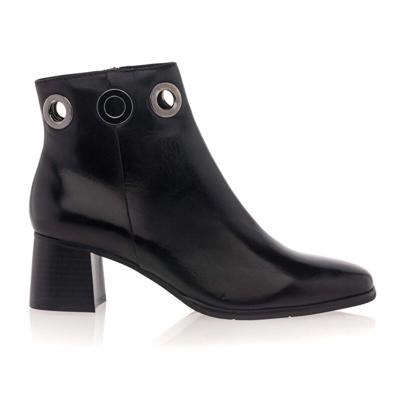Botas negras de mujer / Botines