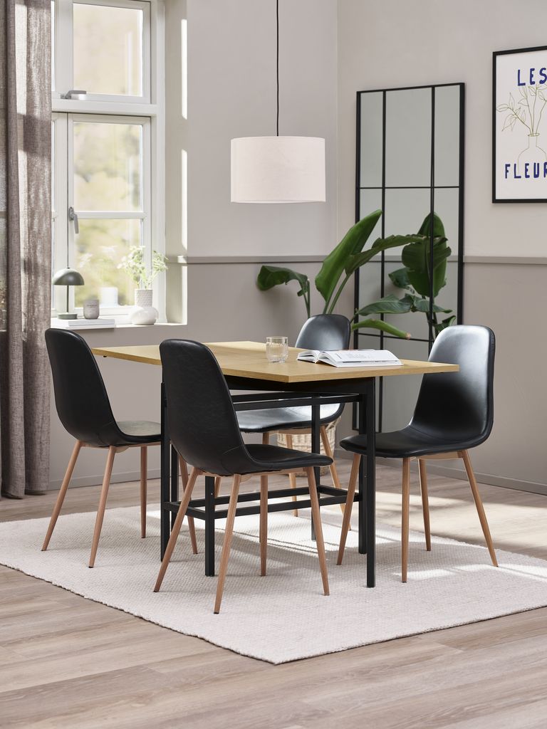 FOLDINGBRO JONSTRUP FOLDINGBRO L130 dubový stôl 4 JONSTRUP stolička čierna/dub