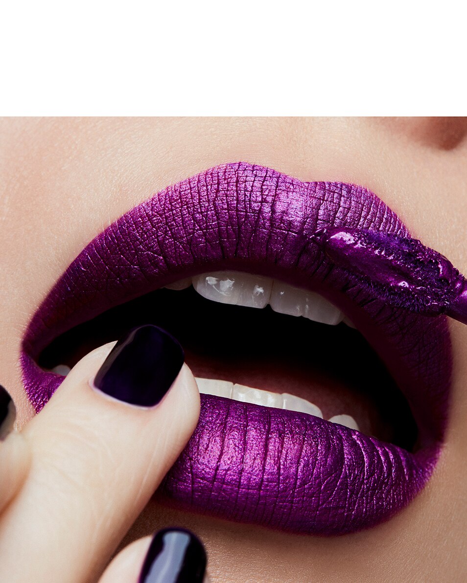 M.A.C RETRO MATTE LIQUID LIP COLOUR METALLICS 8U LANGHOUDENDE, VLOEIBARE LIPPENSTIFT - KLONTERT NIET