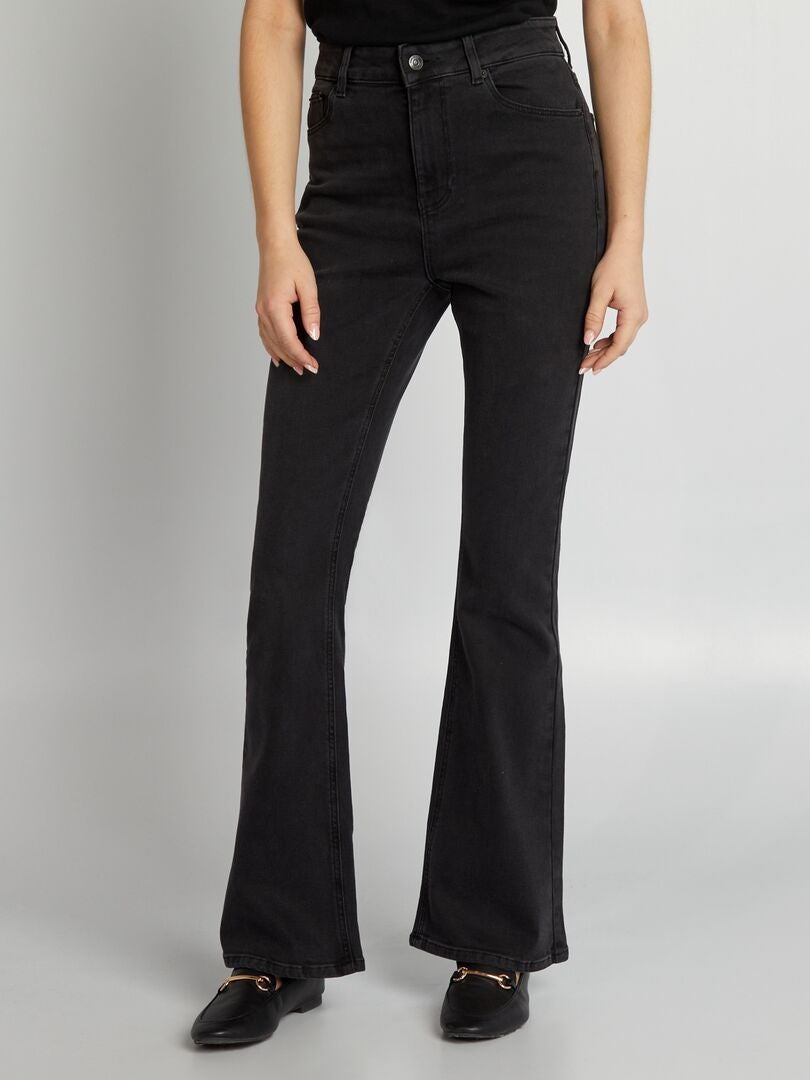 Calça jeans flare - tamanho 30 - preta