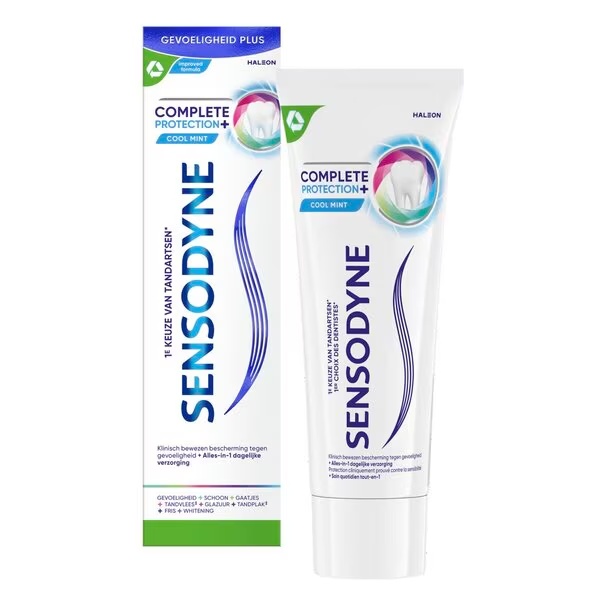 Sensodyne Complete Protection+ zobna pasta s hladilno meto 75 ml