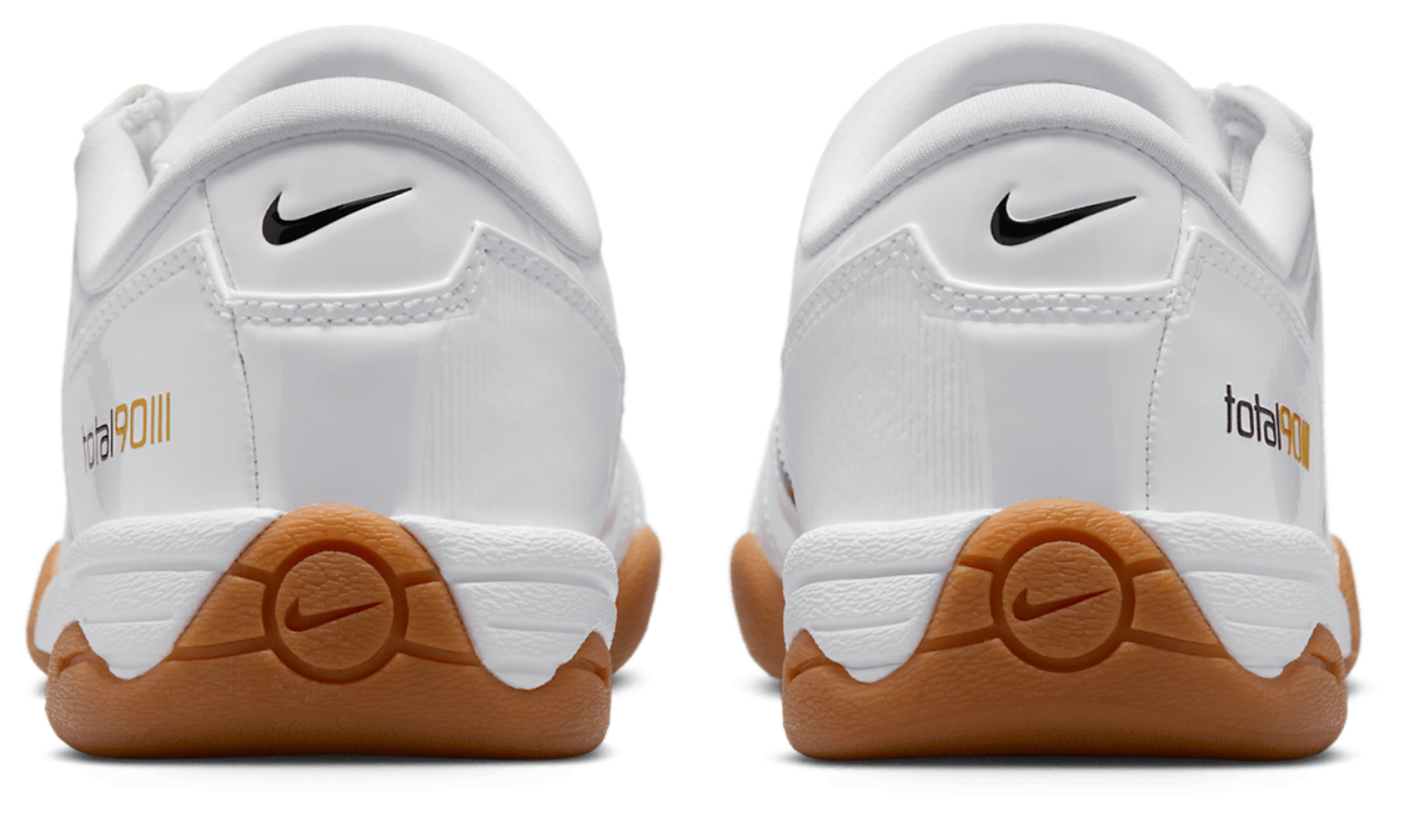 Nike Total 90