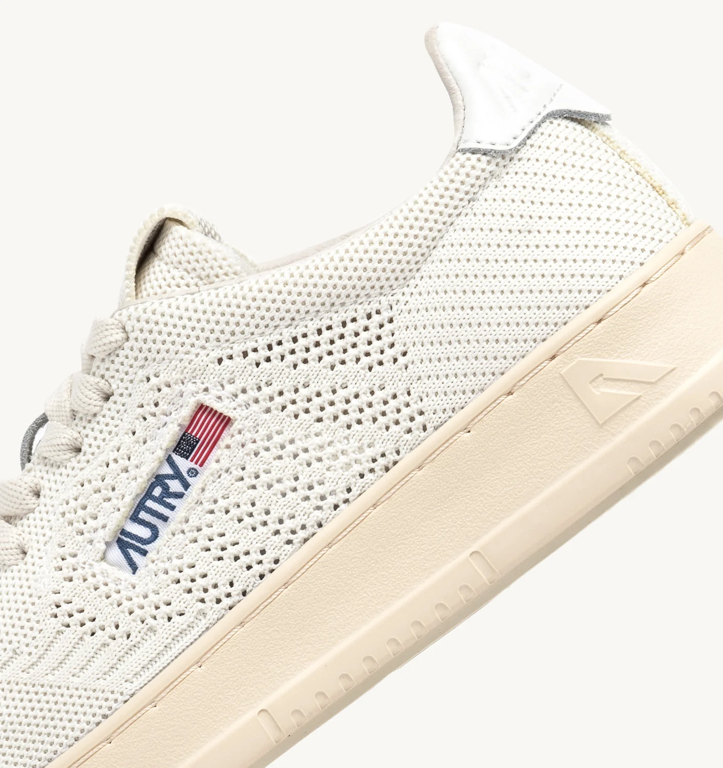 TENIȘI MEDALIST EASEKNIT JOS DIN ȚESĂTURĂ CULOARE FILDEȘ